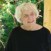 Kornelijos Ežerskytės nuotraukoje: Stefa Gedgaudienė Kornelijos Ežerskytės nuotraukoje: Stefa Gedgaudienė